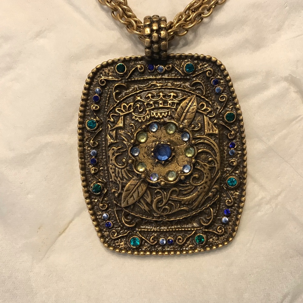 Rosa Flores necklace statement piece